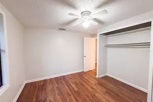 3004 Hunkin Cir, Deltona, FL 32738 - Photo 11