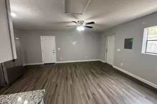 527 Hill St, Eustis, FL 32726 - Photo 7