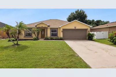 304 Jacksonville Ct, Kissimmee, FL 34759 - Photo 1