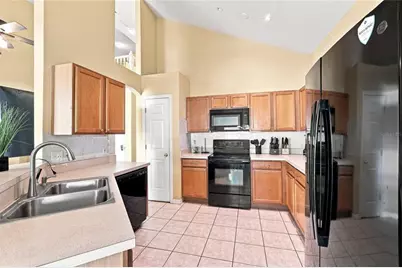 2915 Blooming Alamanda Loop, Kissimmee, FL 34747 - Photo 9