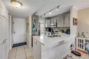 715 S Beach St, Daytona Beach, FL 32114 - Photo 5