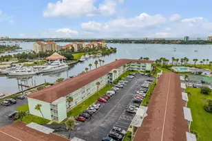 715 S Beach St, Daytona Beach, FL 32114 - Photo 1