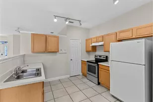 3919 Peppervine Dr, Orlando, FL 32828 - Photo 17