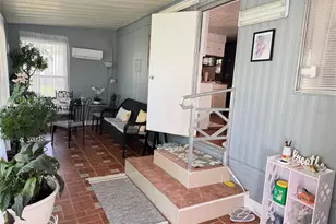 5578 Denise Ave, Orlando, FL 32810 - Photo 5