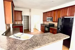 1023 Whirlaway Dr, Kissimmee, FL 34744 - Photo 3