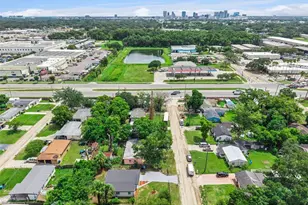 2821 W Amelia St, Orlando, FL 32805 - Photo 37