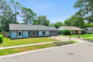 203 Cottonwood Dr, Winter Springs, FL 32708 - Photo 3