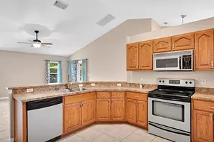 1176 Perch Dr, Saint Cloud, FL 34771 - Photo 5