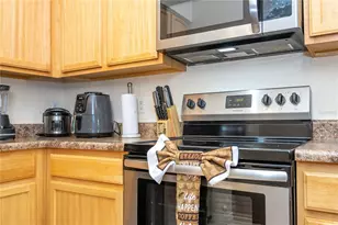 9051 Treasure Trove Ln, Kissimmee, FL 34747 - Photo 15