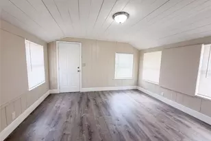 8103 N 18th St, Tampa, FL 33604 - Photo 9