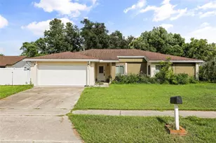 911 Alameda Dr, Longwood, FL 32750 - Photo 1