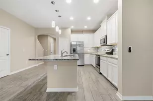 1154 Water Iris Wy, Orlando, FL 32828 - Photo 9