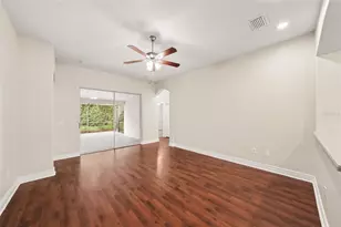 16312 Bridgecrossing Dr, Lithia, FL 33547 - Photo 3