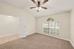 16312 Bridgecrossing Dr, Lithia, FL 33547 - Photo 7