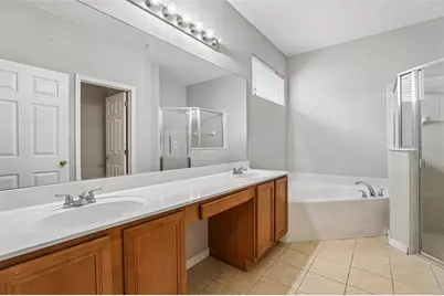 10411 Kristen Park Drive, Orlando, FL 32832 - Photo 11