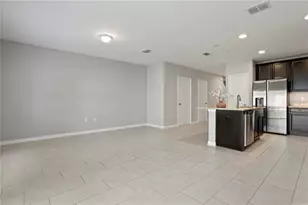 1121 Flowing Tide Dr, Orlando, FL 32828 - Photo 3