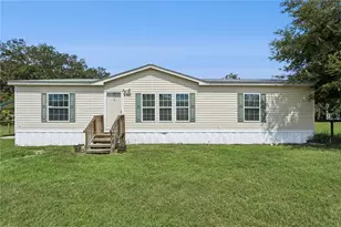 33525 Linda Dr, Leesburg, FL 34788 - Photo 1