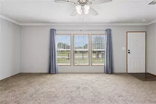 33525 Linda Dr, Leesburg, FL 34788 - Photo 3
