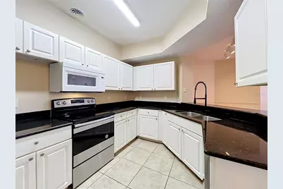 5578 Metrowest Boulevard #1-310, Orlando, FL 32811 - Photo 9