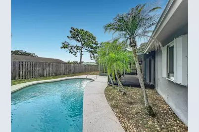 2983 Ontario Circle W, Melbourne, FL 32935 - Photo 31