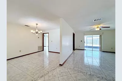 2983 Ontario Circle W, Melbourne, FL 32935 - Photo 11