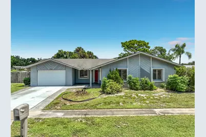 2983 Ontario Circle W, Melbourne, FL 32935 - Photo 1