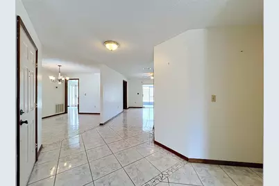2983 Ontario Circle W, Melbourne, FL 32935 - Photo 7