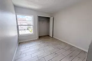 4747 Puritan Cir, Tampa, FL 33617 - Photo 11