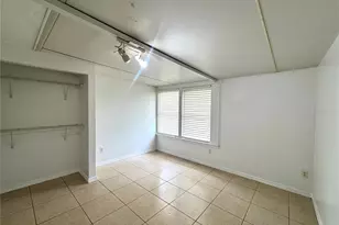 8120 Lesia Cir, Orlando, FL 32835 - Photo 17
