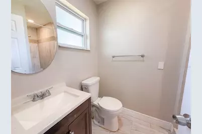 121 Inwood Circle, Brandon, FL 33510 - Photo 11