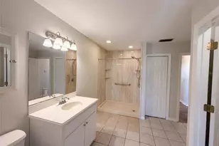 1305 W Spencer St, Plant City, FL 33563 - Photo 13