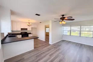 1305 W Spencer St, Plant City, FL 33563 - Photo 17