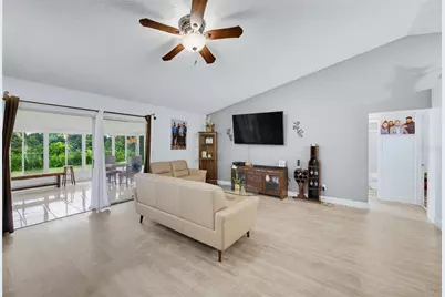15904 Lake Orienta Court, Clermont, FL 34711 - Photo 15