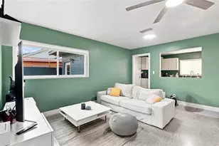8405 Oak Bluff Dr, Orlando, FL 32827 - Photo 15