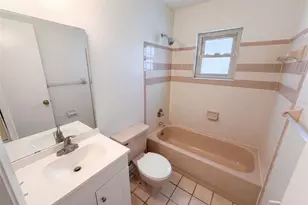 1008 Lynbrook St NW, Palm Bay, FL 32907 - Photo 17