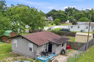 320 W Sadler Ave, Oakland, FL 34760 - Photo 1