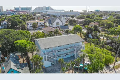 208 N Halifax Avenue, Daytona Beach, FL 32118 - Photo 9
