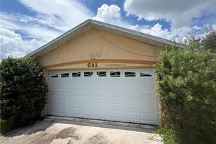 601 Wiggins Ct, Plant City, FL 33563 - Photo 1