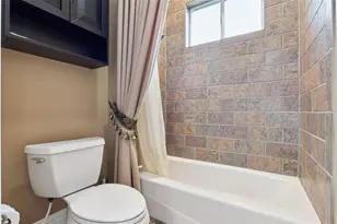 1738 Brackenhurst Pl, Lake Mary, FL 32746 - Photo 27