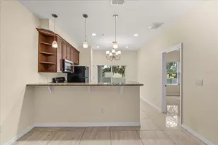2036 Royal Vista Ct, Orlando, FL 32817 - Photo 5