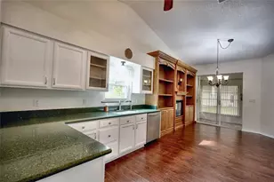 25735 Glen Eagle Dr, Leesburg, FL 34748 - Photo 7