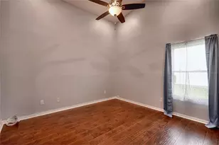 25735 Glen Eagle Dr, Leesburg, FL 34748 - Photo 11