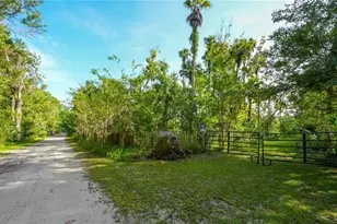 1879 Hideaway Ln, Edgewater, FL 32132 - Photo 13