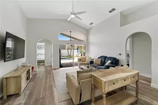 14006 Yellow Wood Cir, Orlando, FL 32828 - Photo 9