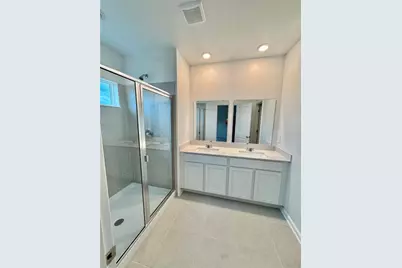 2557 Skyline Loop, Kissimmee, FL 34758 - Photo 17