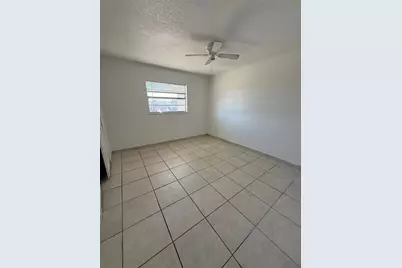 5885 Dahlia Drive #105, Orlando, FL 32807 - Photo 3