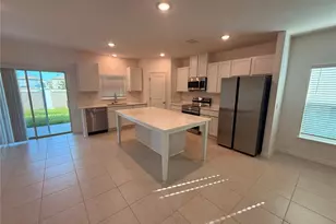 10771 Ironwood Tree Wy, San Antonio, FL 33576 - Photo 3