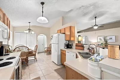 16939 Corner Bay Court, Orlando, FL 32820 - Photo 9