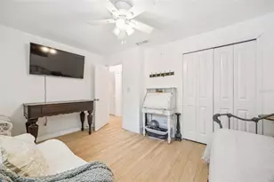 2218 Elizabeth Ave, Orlando, FL 32804 - Photo 15