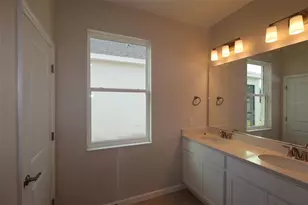 2673 Great Heron Ave, Saint Cloud, FL 34773 - Photo 9